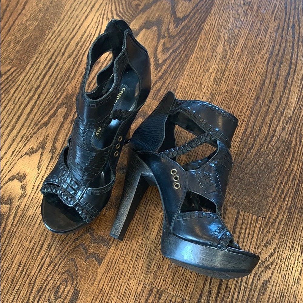 🎎Chinese Laundry🎎